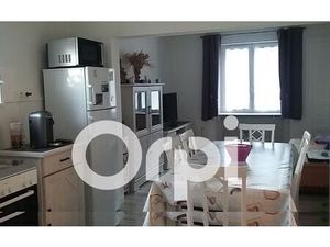 Location appartement  m² T-3 à Anould  465 €