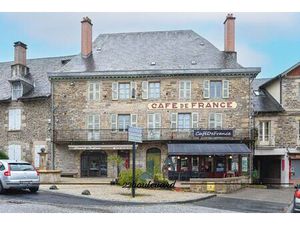 VENTE : Immeuble intégralement loué à UZERCHE (19140)