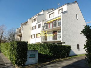 LIMITE MELUN / LE MEE SUR SEINE - 2 PIECES AVEC BALCON ET PARKING