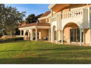 Appartement-villa 5P  terrasse et jardin  panorama l'Esterel