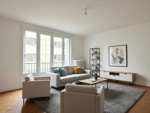 Appartement Nantes 4 pièces 84 m2  avenue privée  place de parking  terrasse.