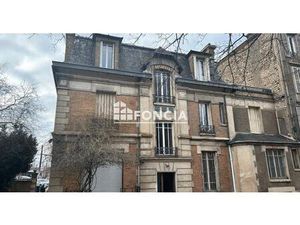 Studio avec cachet – Proximité immédiate gare