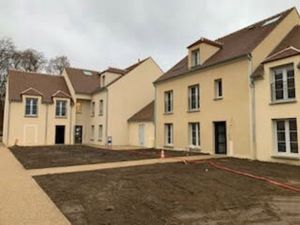 T4 NEUF CREIL LE PLESSIS POMMERAYE