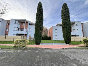 Appartement Fonbeauzard Grand 2 pièce(s) 59 m2