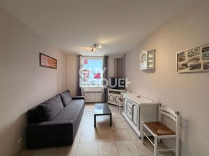 APPARTEMENT T3 BIS AVEC PARKING A 5 MIN A PIED DE LA PLAGE
