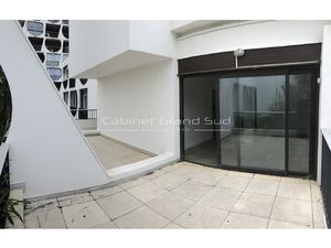 Location à l'année Appartement 2 pieces de 50m2 avec Grande