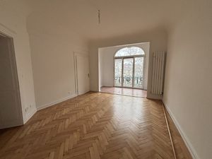 APPARTEMENT 4 PIECES QUARTIER NOUVELLE VILLE
