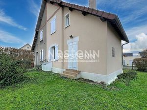 Maison avec jardin secteur Gare de Dreux  2 chambres  proche écoles  commodités