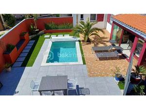 Vente Maison Piscine à Legé (44650) : à vendre Piscine / 117m² Legé