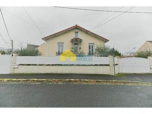 MAISON INDIVIDUELLE 5 MIN A PIED RER C