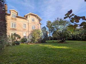 Vente maison Salies de bearn  284m² 13 pièces 450 000€ avec garage