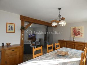 Maison de 120 m² à Villeperdue