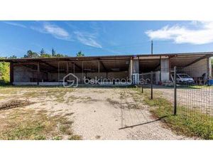 Terrain constructible viabilisé à vendre