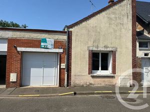 Maison à louer - 2 pièces - 45 m2 - Cloyes Les Trois Rivieres - 28 - CENTRE