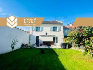 Vente Maison à Nantes Rond-Point de Paris - Blanche de Castille (44000) : à vendre / 177m²