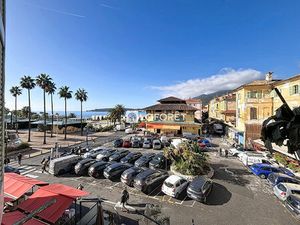 Appartement Menton 1 pièce en centre-ville 35 m2