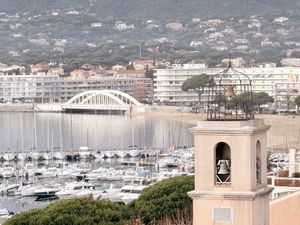 160m2 VUE MER IMPRENABLE