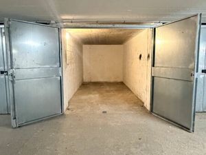 Box automobile Gentilly