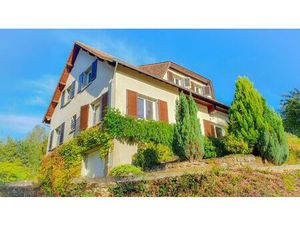 Maison 8 pièces – 166 m²