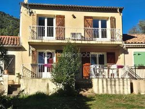 Maison rénovée de 136 m² – 4 chambres – proche de toutes les commodités et du village de G