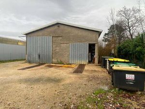 Entrepôt à vendre