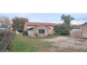 Local d'activités à vendre