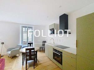 Location Appartement 2 pièces à Granville (50400) : à louer 2 pièces / 44m² Granville