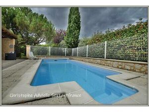 Ensemble immobilier de 2 maisons  piscine chauffée sur terrain 1360 M2