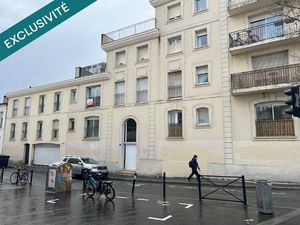 Appartement T3  2 chambres  parking  ascenseur.