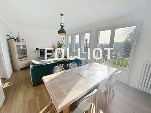 Vente Appartement 5 pièces à Coutances (50200) : à vendre 5 pièces / 86m² Coutances