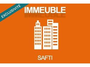 Immeuble avec bonne rentabilité potentielle en hyper centre d'Ernée