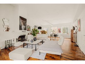 Appartement Neuville Sur Saône - Esprit loft d'environ 270m2