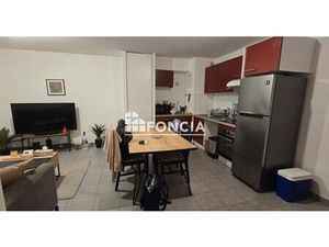 BELLEFONTAINE - Appartement T3 en rez de jardin - parking sous-sol - Métro