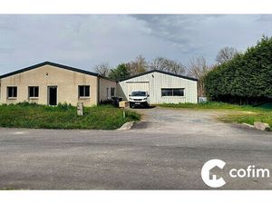 Immobilier Professionnel à louer Gelos
