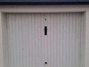 Location Garage box et parking à La Ferté-Bernard (72400) : à louer / La Ferté-Bernard