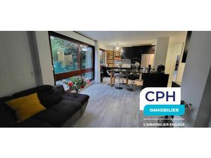 Vaste appartement avec immense jardin