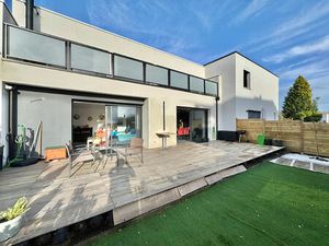 Maison à vendre à Lorient - Référence CB-1073