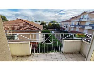 Location commerce 2 pièces 48 m² à Miribel (01700)