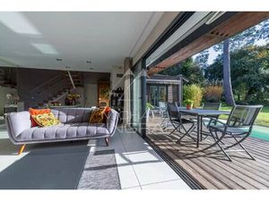 Abatilles – Maison Familiale en Environnement Résidentiel Très Recherché - MZIBA1356