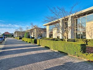 Commercieel te huur in Sint-Martens-Latem