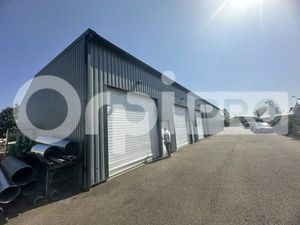 LOCAL D'ACTIVITE A VENDRE