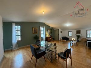 Appartement Carpentras 4 pièce(s) 103.16 m2