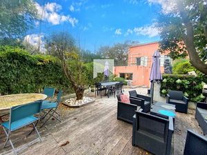 À louer – Maison familiale 170 m² - Parcelle 1800 m² – La Moutonne Loyer : 1 950 € / mois