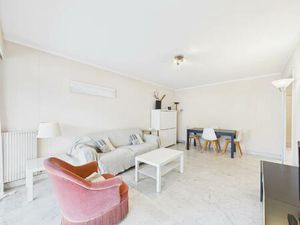 Juan-Les-Pins – 3 pièces  69 m²  2 terrasses  aperçu mer + parking & cave