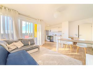 Exclu: T3 lumineux en dernier étage  résidence récente  petit cocon avec terrasse et parki