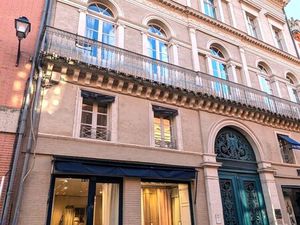 Location Local Professionnel 184m²