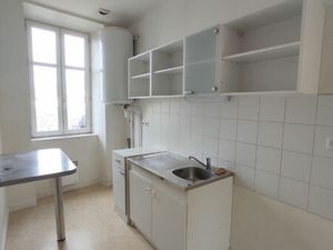 T3 DE 53 m² CENTRE VILLE