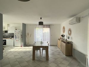 Location Maison 4 pièces 104m² ST GILLES 30800