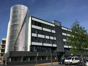 Achat Local Professionnel 340m²