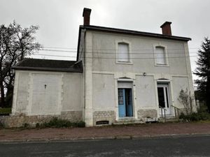 Vente maison 5 pièces 103 m² à Savigné-sur-Lathan (37340)  137 000 €